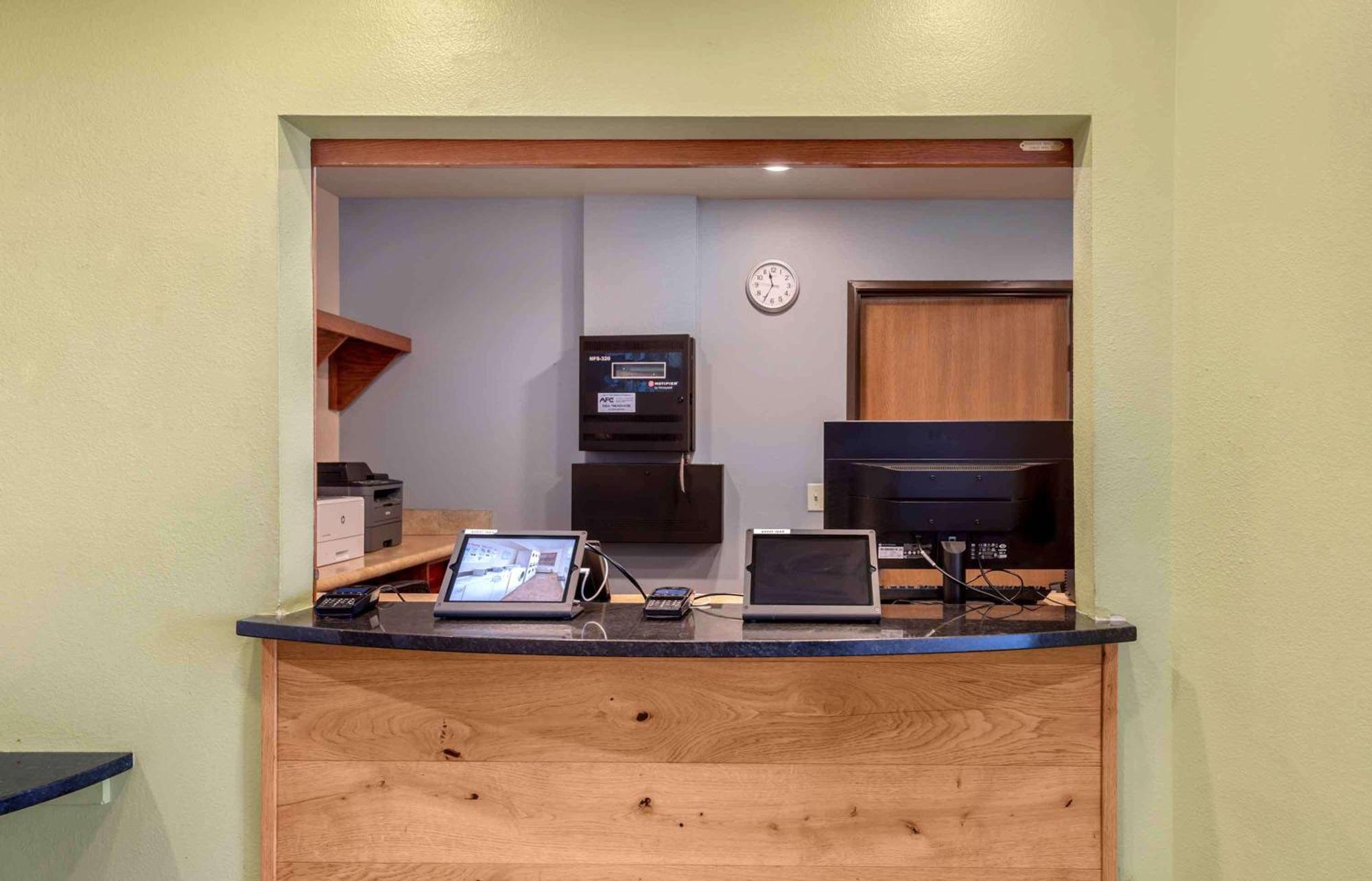 Extended Stay America Select Suites - Colorado Springs - Airport Luaran gambar